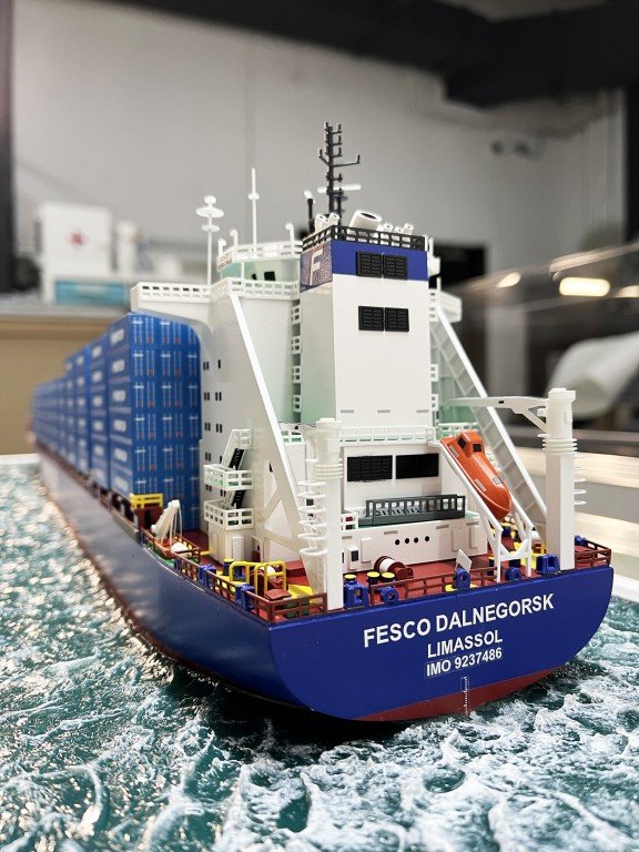 Макет судна FESCO Дальнегорск
