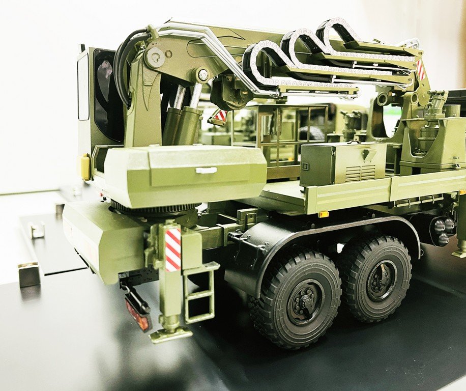 Макет Бурильной Машины УБМ-85М